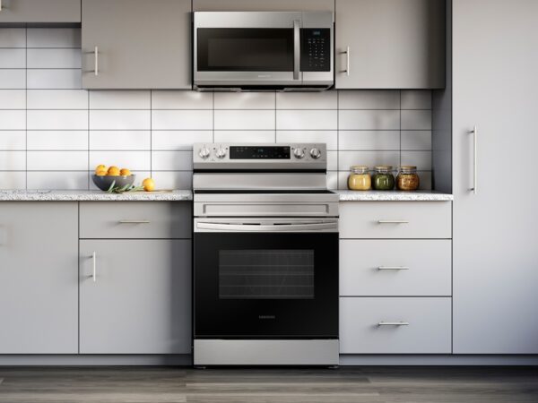 6.3 cu. ft. Smart Freestanding Electric Range with Steam Clean in Stainless Steel - Image 6