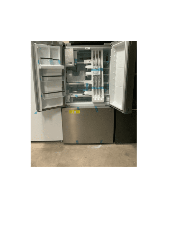 Refrigerator with Door Bin Storage and Auto Close Doors NEW - Image 3