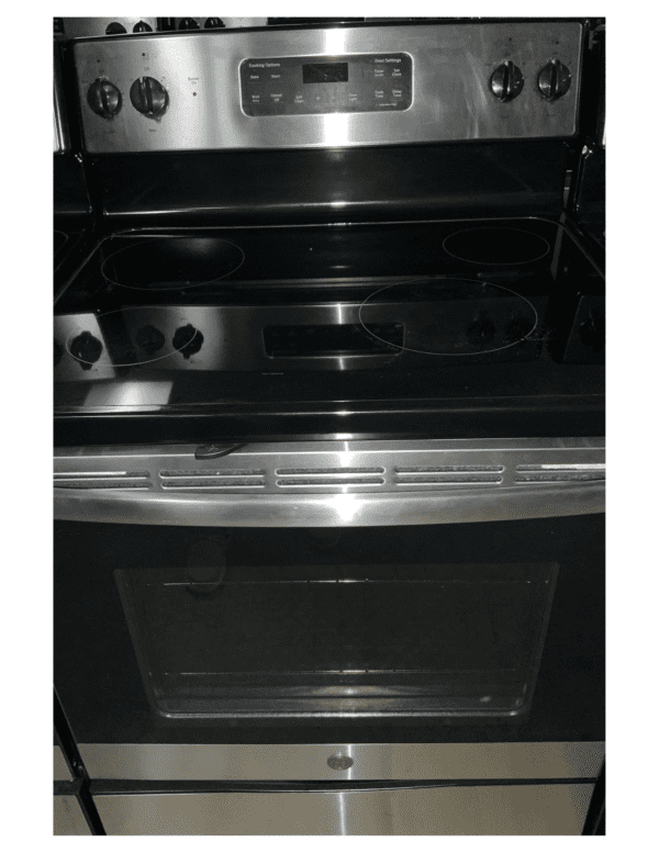 GE-Smart Freestanding Electric Range, 6.3 cu. ft.  USED - Image 2